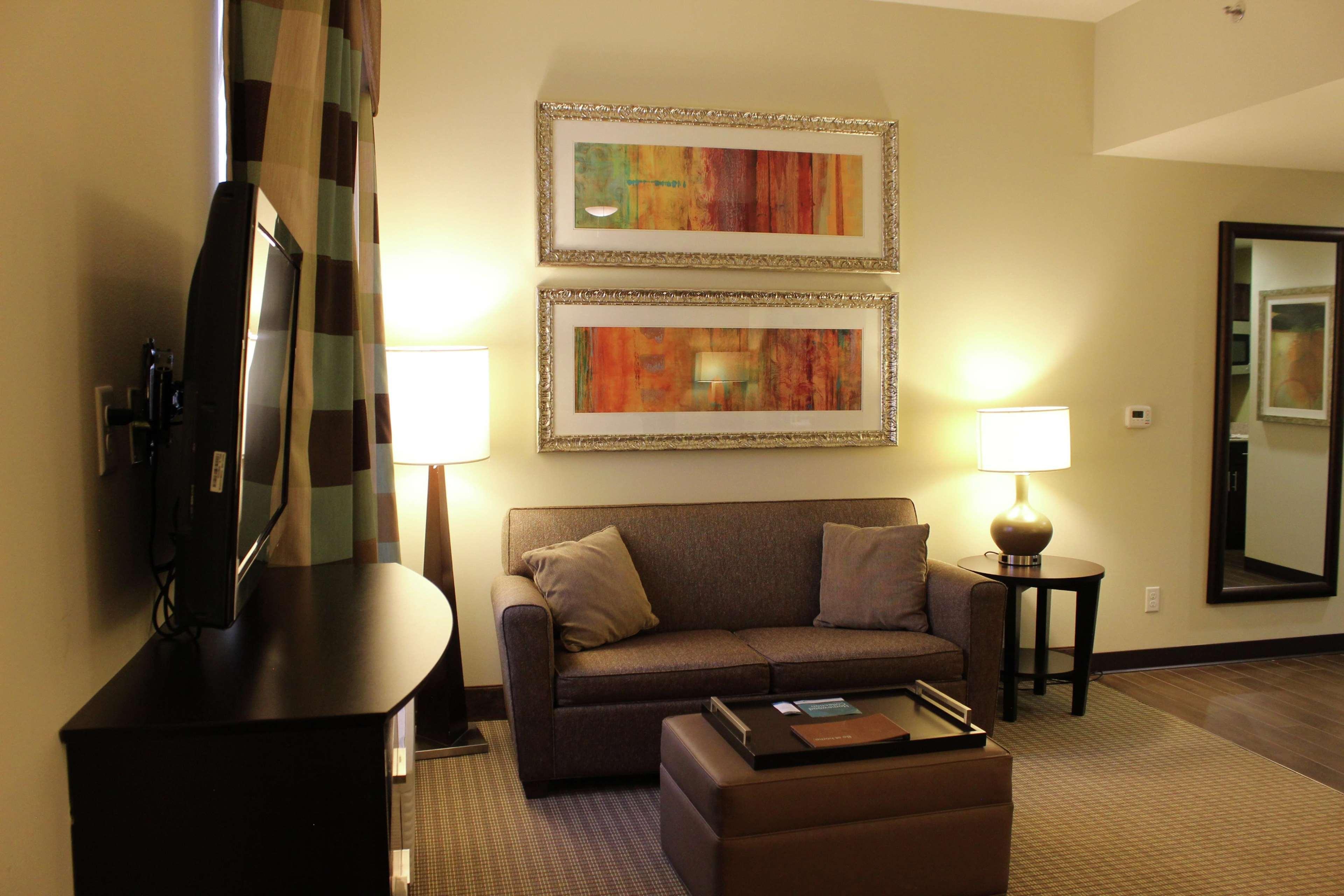 Homewood Suites By Hilton Victoria Eksteriør billede