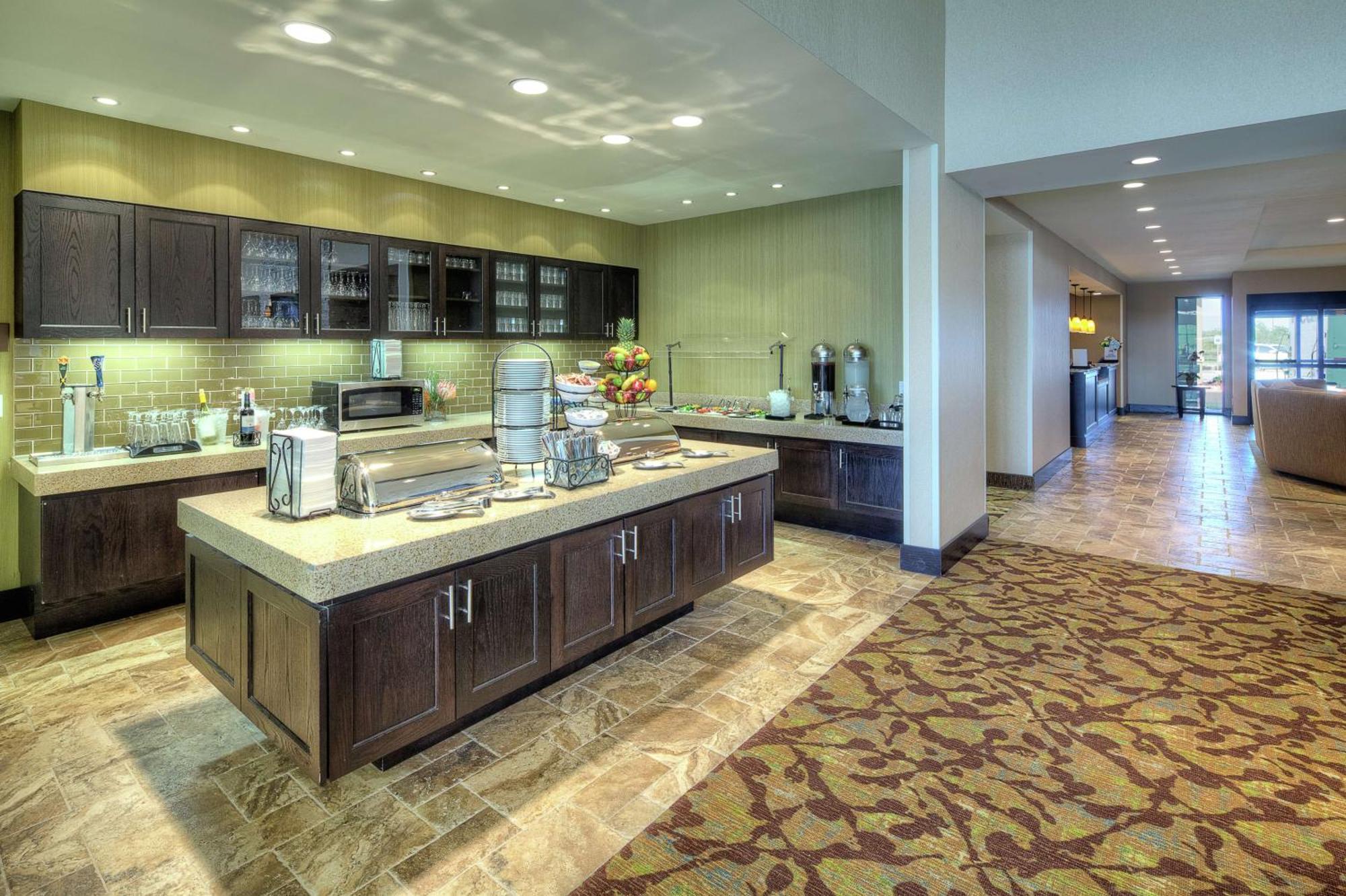Homewood Suites By Hilton Victoria Eksteriør billede